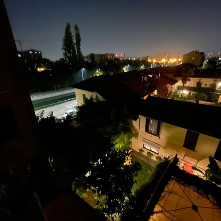 Apartamento De Sura - La Terrazza Sul Naviglio Milán Exterior foto