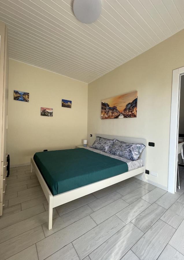 Apartamento De Sura - La Terrazza Sul Naviglio Milán Exterior foto